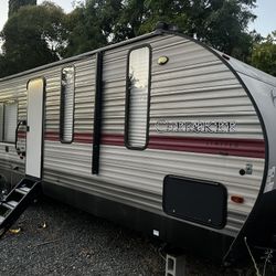 2018 Cherokee Camping Trailer 