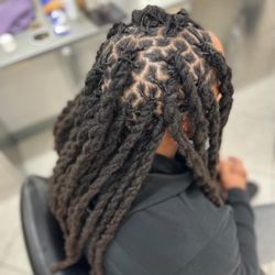 Medium Two Strand Twist