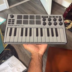 Akai Mpk Mini