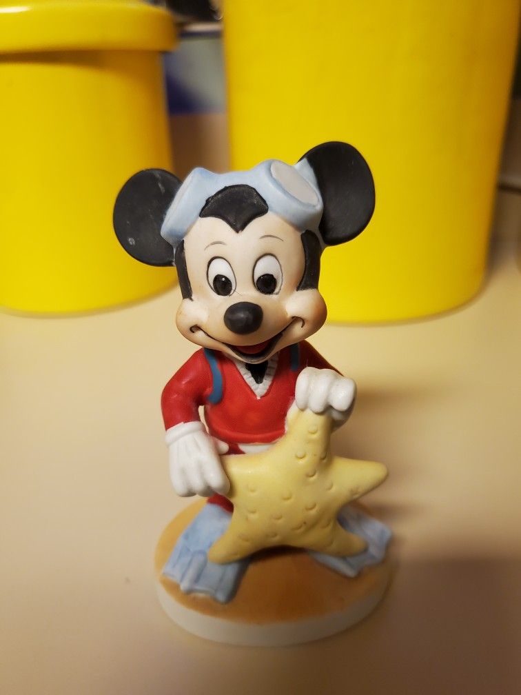 Walt Disney Mickey Mouse Scuba Diving Figurine
