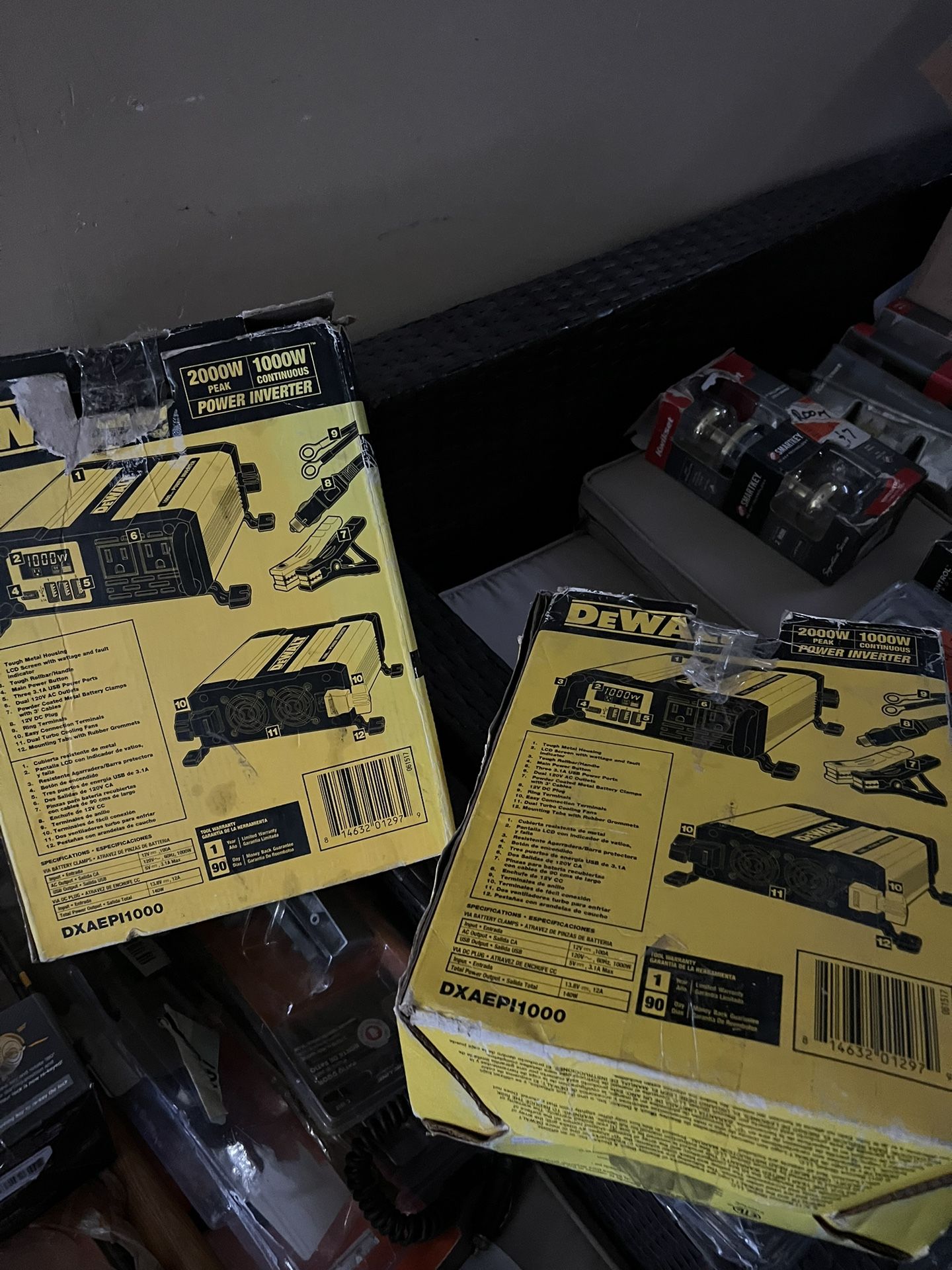 DEWALT INVERTER