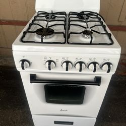 Semi New Stove 20”