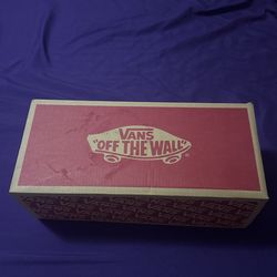 Size 8 Women’s Vans
