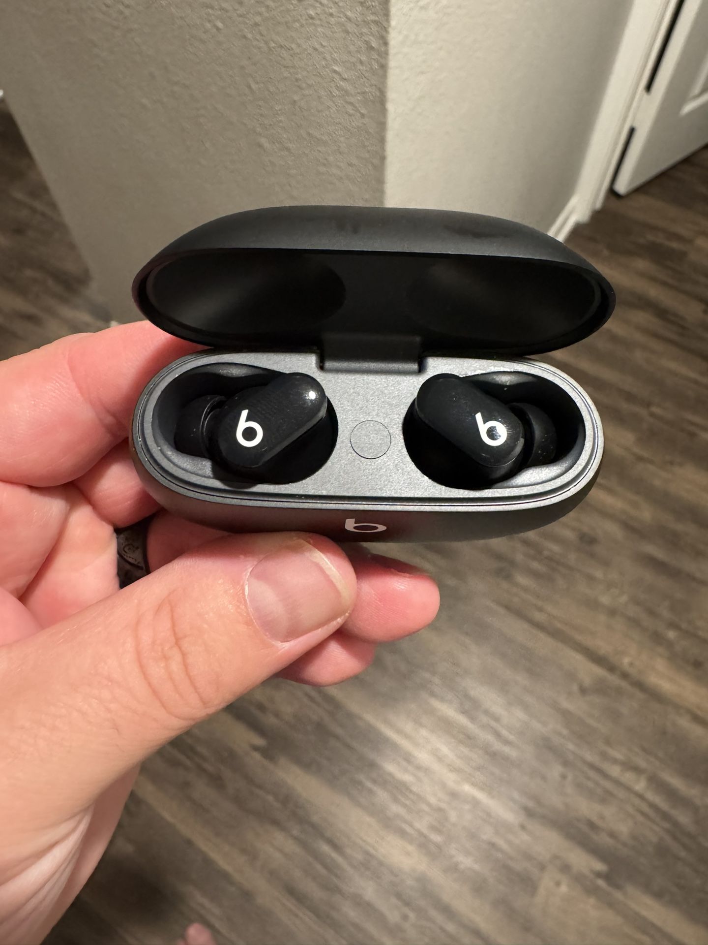 Beats Solo Buds 