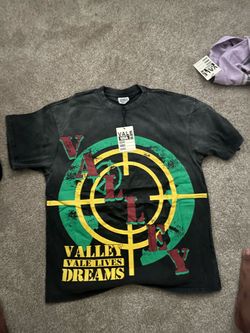 Vale USA Valley Dreams Graphic T-Shirt