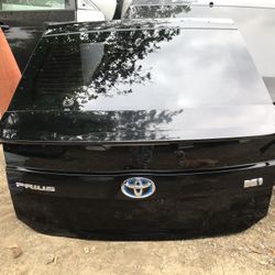 2010-2015 Toyota Prius Trunk Door 