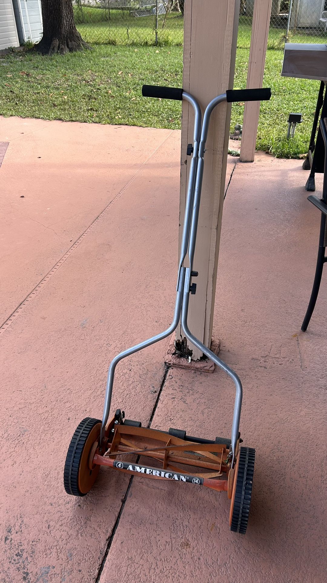 Podadora De Césped - Lawn Mower