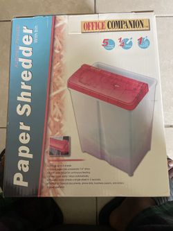 Office Companion Personal Paper Shredder - 5 Sheet Capacity