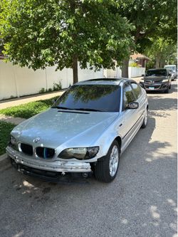 2005 BMW 325i