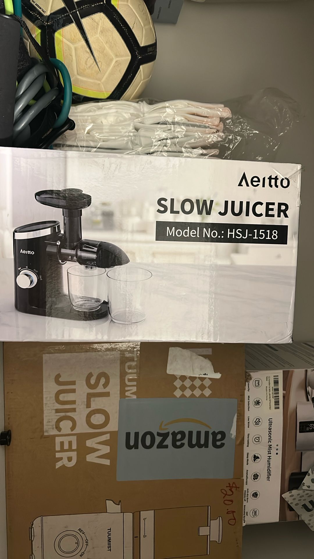 Aeitto Juicer, Cold Press Juicer with Soft & Hard Modes, Quiet Motor, Reverse Function, Juicer Machines Vegetable and Fruit, Juice Extractor machine,