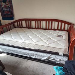 Single Day Bed Converts To Queen Bed