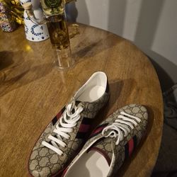 Gucci Shoes Brand New Never Worn Size 11 