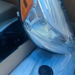 Headlights Assembly Ford Escape Sel 2013