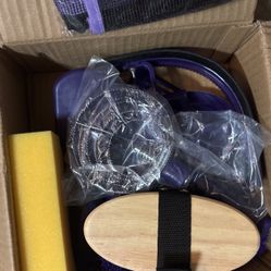 Horse Grooming Kit (BRAND NEW)