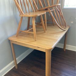 Kitchen Table 3 Chairs 