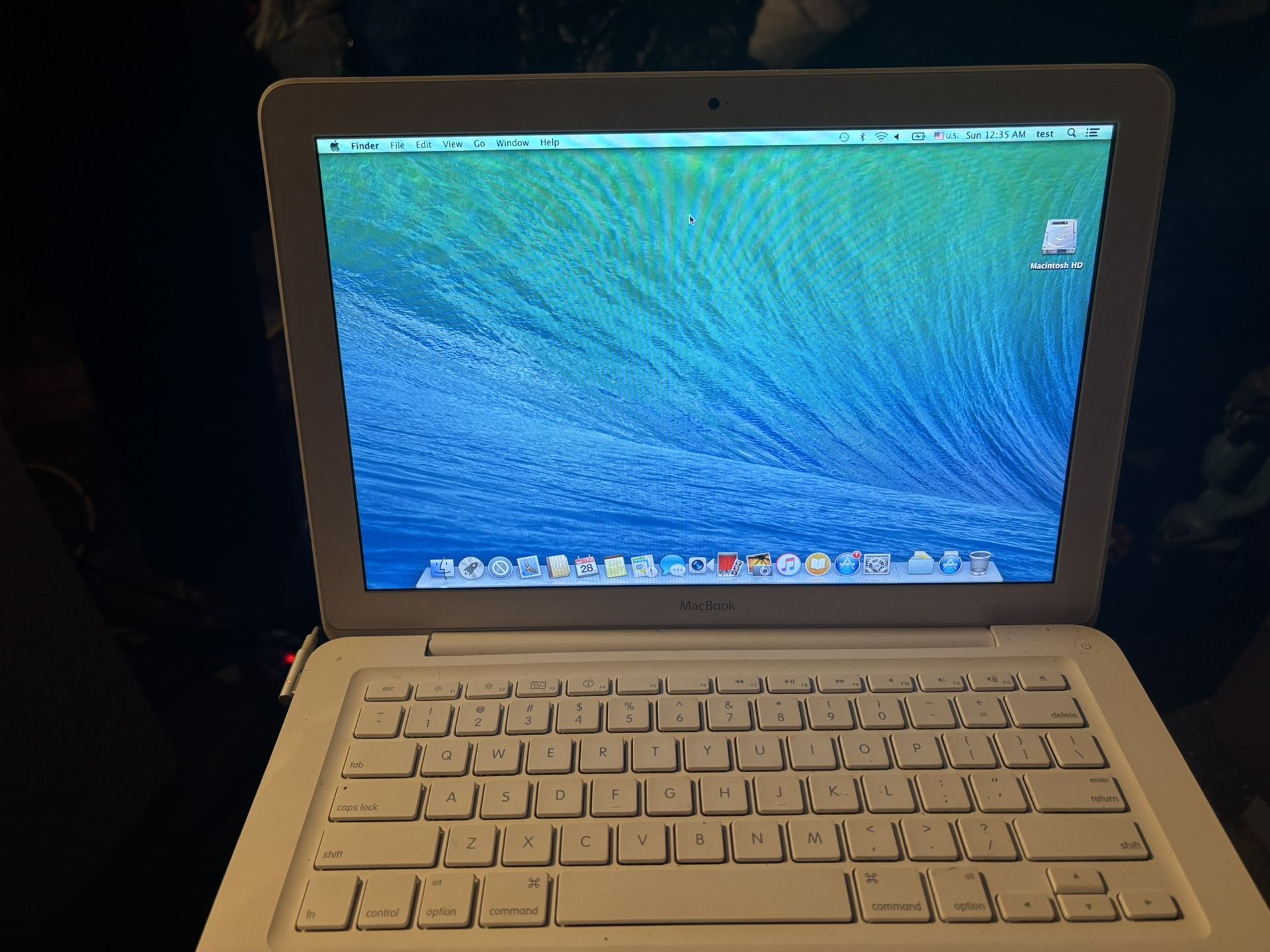 MACBOOK PRO