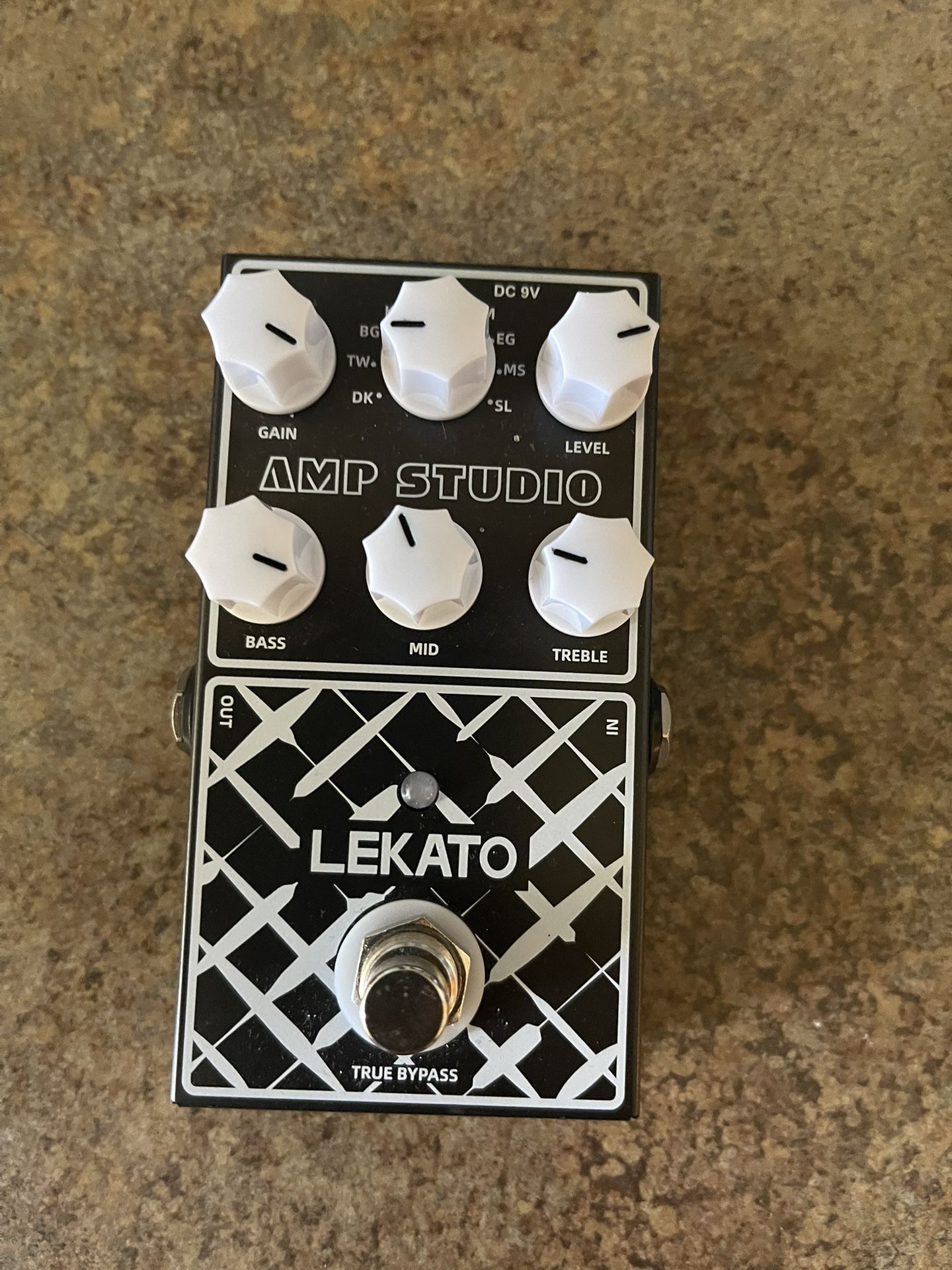 Amp Modeling Pedal