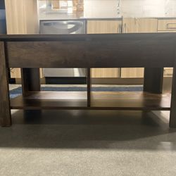 Coffee Table $30