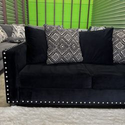 Black 2pc Sofa Couch Set (DELIVERY AVAILABLE)