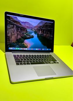 Apple MacBook Pro 15” Retina i7/16GB/500GB SSD