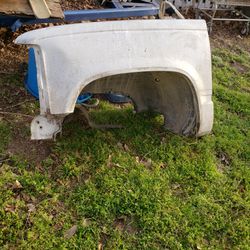 Driver side finder Chevy 88 To 98