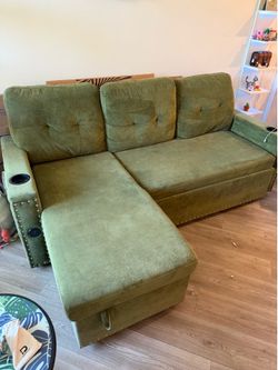Pull out couch