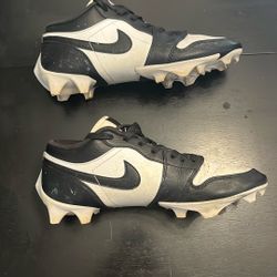 Jordan 1 low cleats