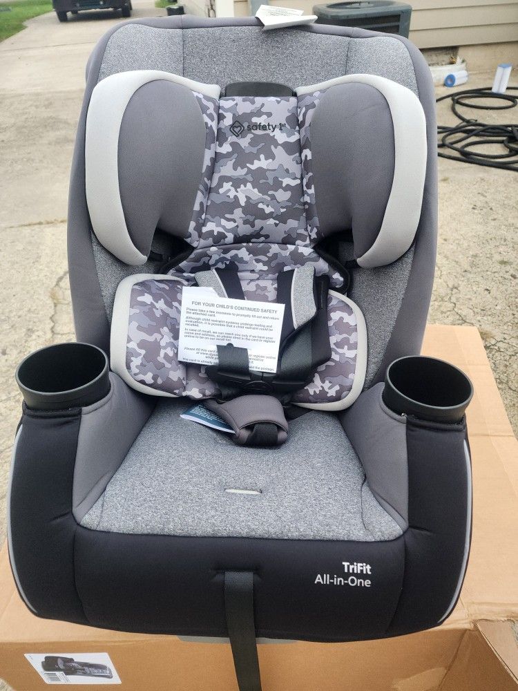 Safety 1st TriFit Carseat 