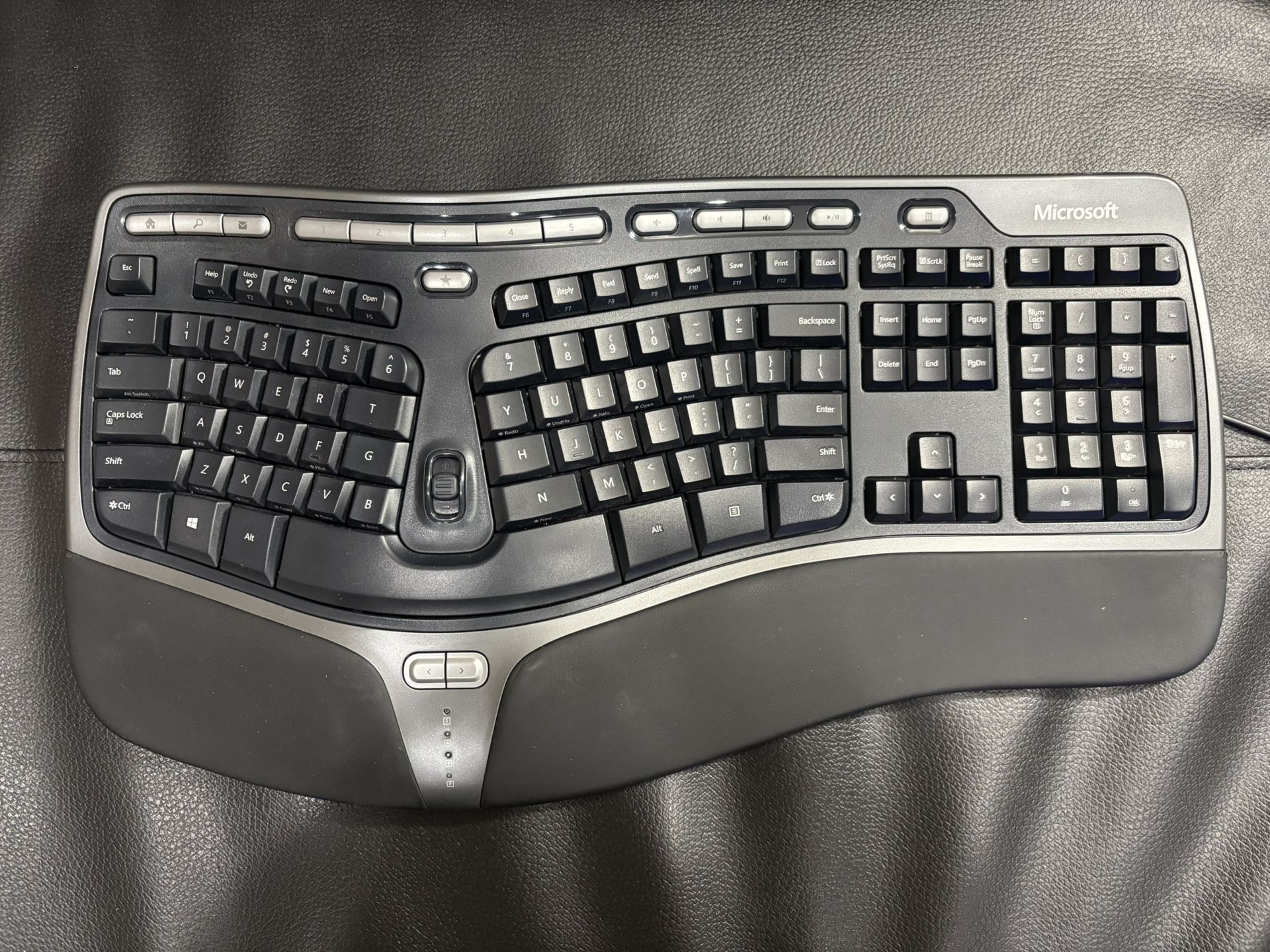 Microsoft Natural Ergonomic Keyboard 4000