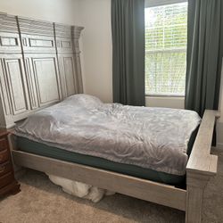 Queen Bed Frame And Adjustable Base 