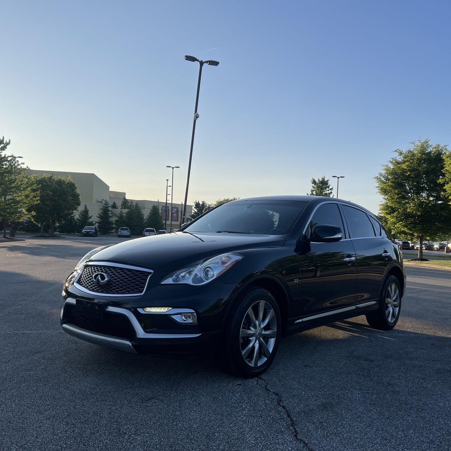 2017 Infiniti QX50 