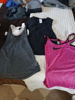 Womens athletic tank tops xs
