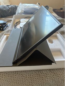 15in portable monitor