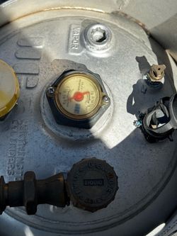 Worthington Propane Cylinder Tank