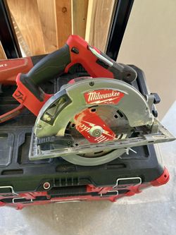 Milwaukee Saw