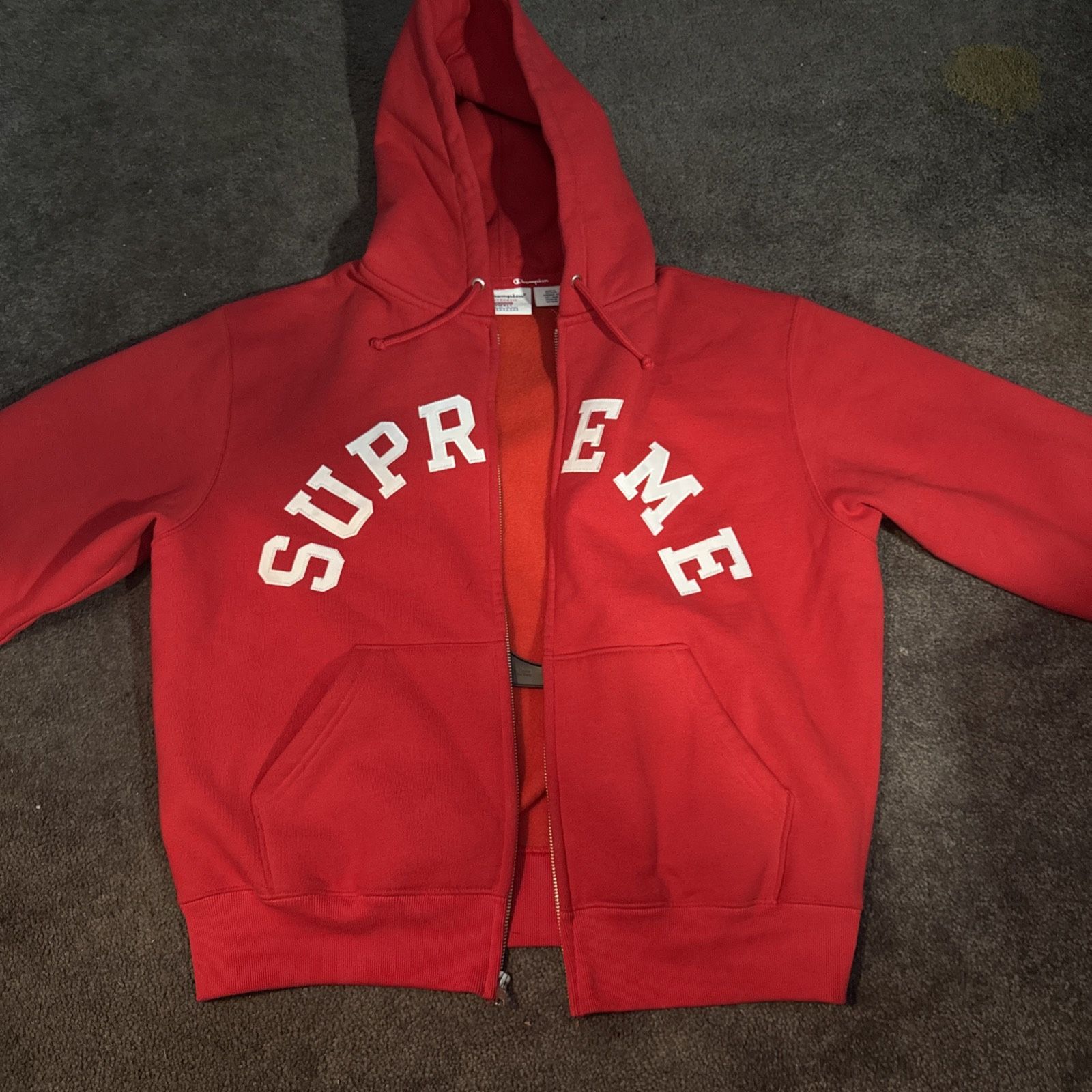 Supreme Hoodie