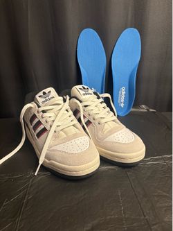 FORUM 84 LOW ADV SHOES in Crystal White/Core Black/ Better Scarlet size 6.5 de hombre