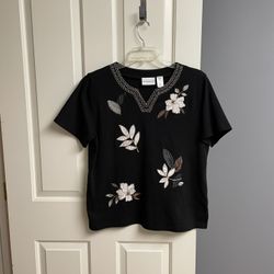 Alfred Dunner Short Embroidered Applique Top, Women L, Black Beige