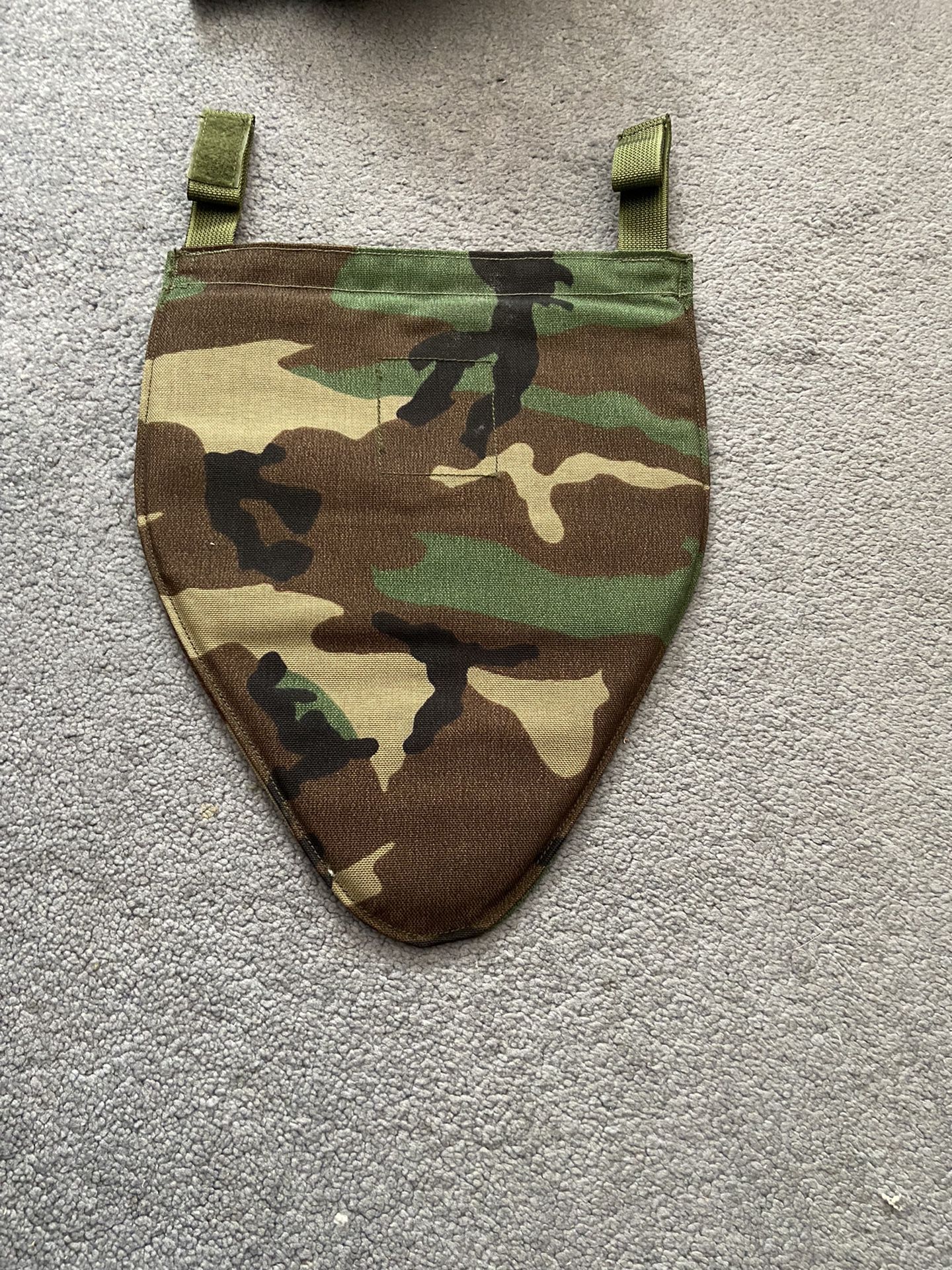 (1) US ARMY IBA BDU LARGE-XLARGE GROIN PAD W/PLATE