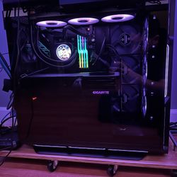 High-End RTX 4090 Gaming PC – 64GB RAM, 2TB 990 Pro, Corsair LCD AIO – Pristine Condition