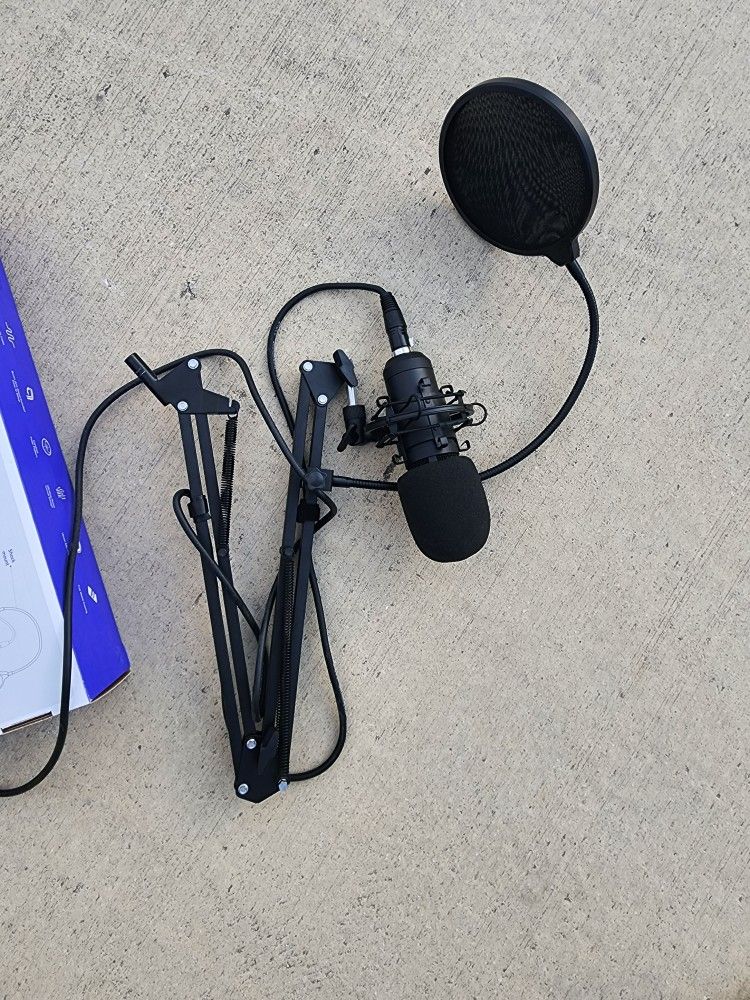 Podcasting Equipment Complete Setup for Sale in San Antonio, TX OfferUp