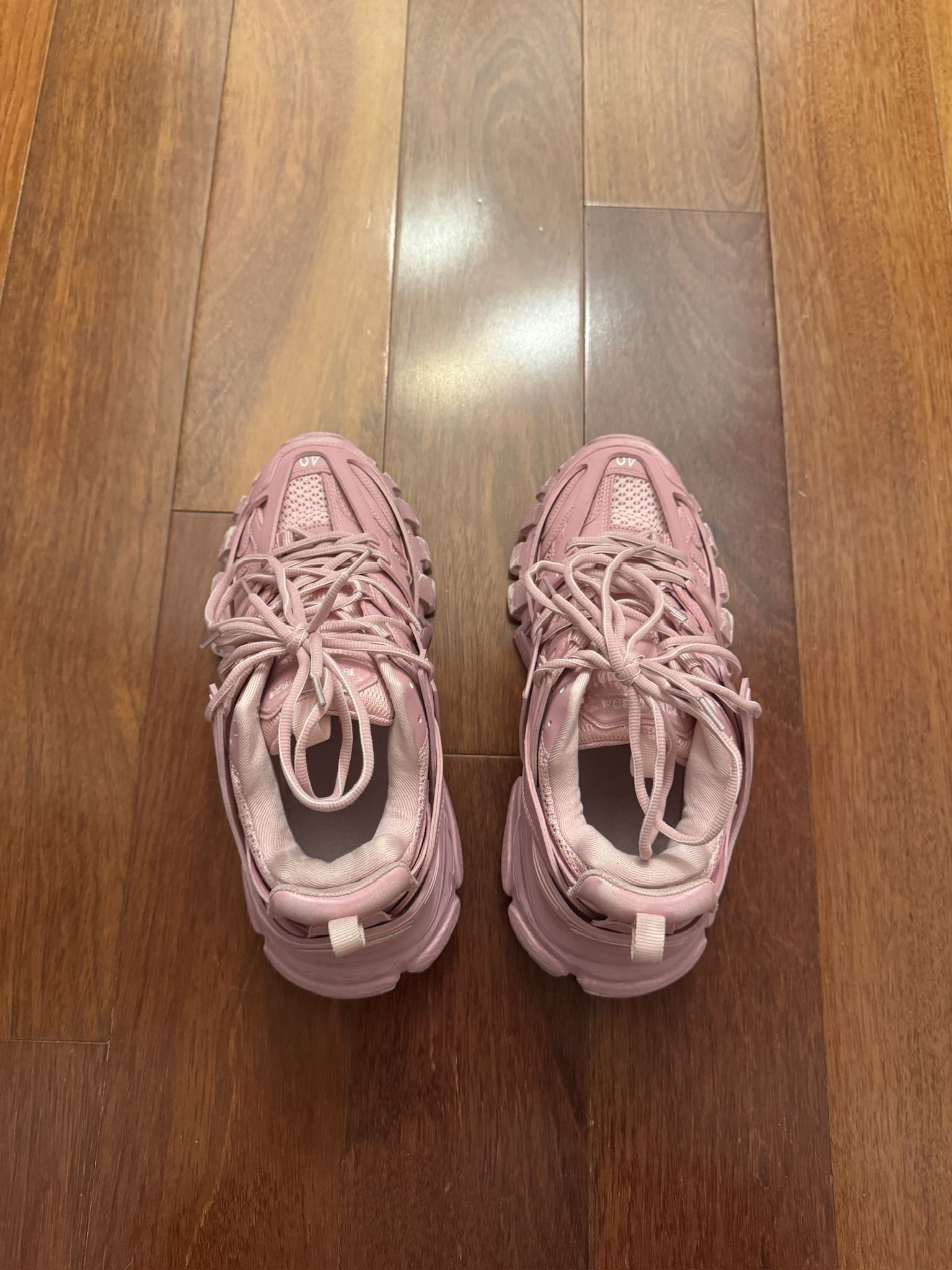 Balenciaga Tracks
