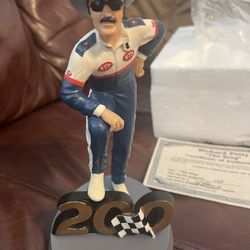 Richard Petty autograph salvino Statue Porcelain