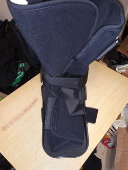 Walker boot size xl broken toe boot