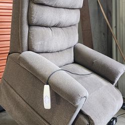 Lift Assist Recliner Chair FREE DELIVERY