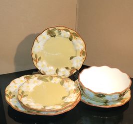 1965 VINTAGE STANGL WHITE DOGWOOD HANDPAINTED FIVE 10" DINNER PLATES AND 8.5 SOUP BOWL 