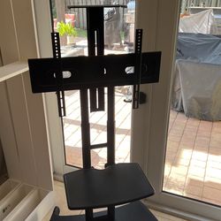 Heavy Dury Portable TV Wall Mount for 42” TV