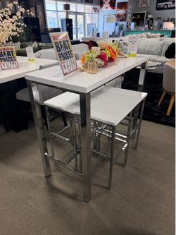 Amazing Bar Height dining set! Easy financing! 😍🏡🎉
