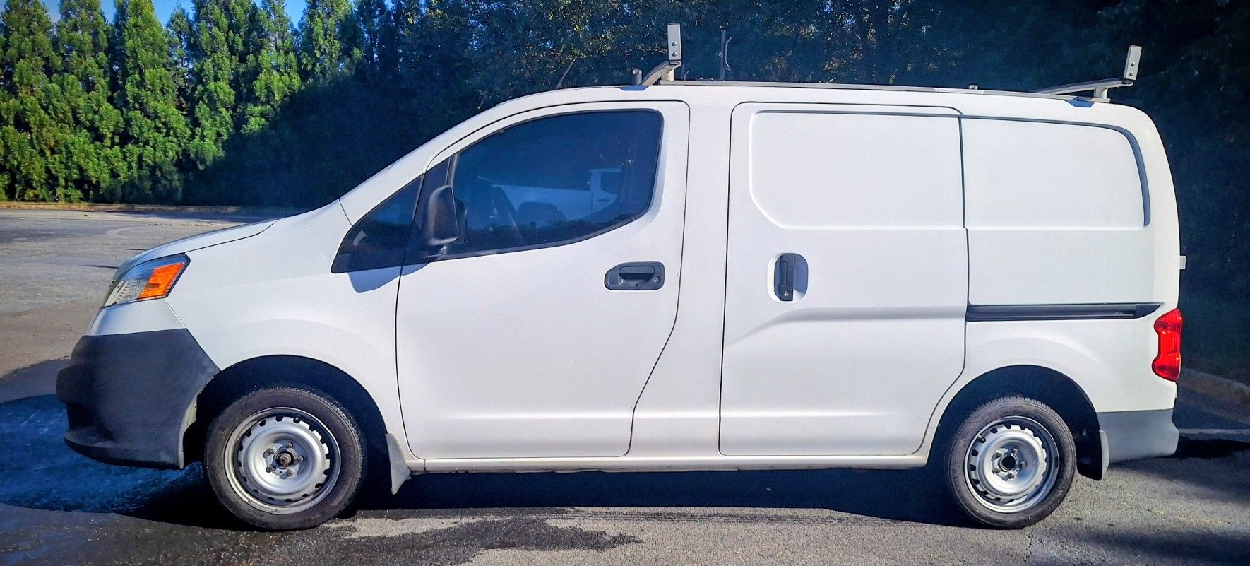 2017 Nissan Nv200