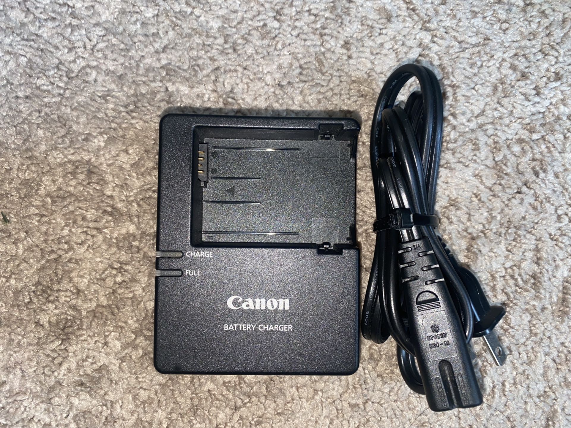 Canon charger Rebel T2i T3i T4i T5i